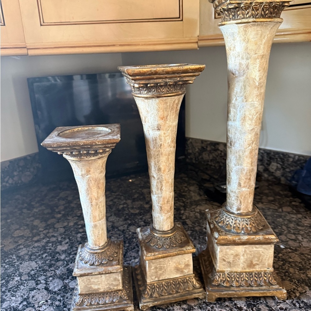 Pedestals replica of antique pedestals excellent condition never used - Picture 8 of 13